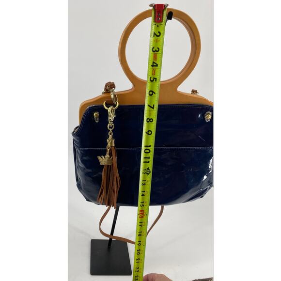 Deesigns by Dee Ocleppo Hilfiger women's Tote Purse Bag Bar blue Convertible - Picture 9 of 10